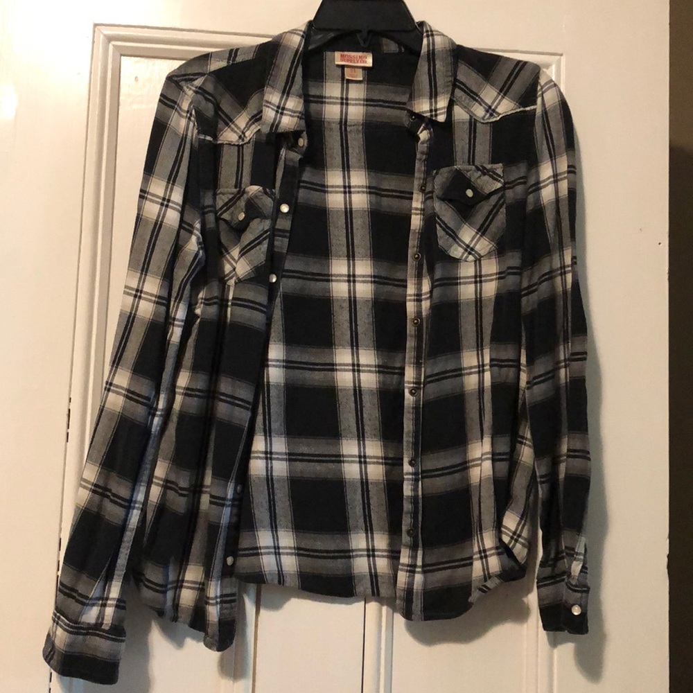 Flannel - Picture 1 of 2